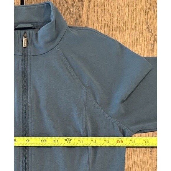 Athleta Salutation Jacket Women’s Size M Skylark Blue Zip Pockets Thumbholes - Picture 9 of 12